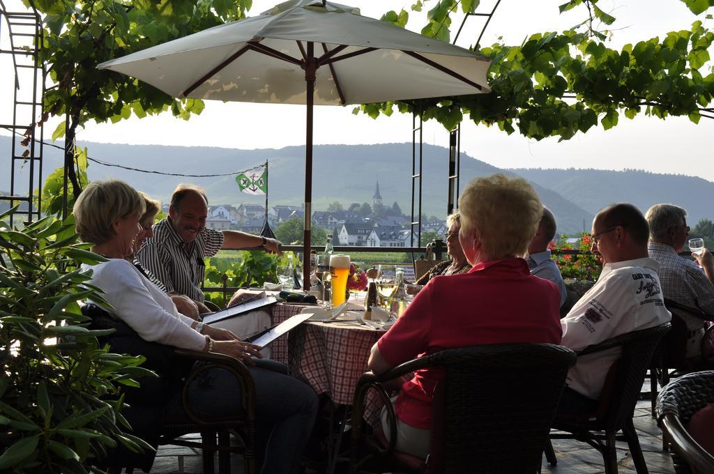 Hotel Lipmann "Am Klosterberg" Beilstein  Exterior foto